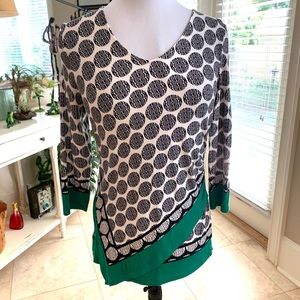 Chico’s asymmetric print top, size 0